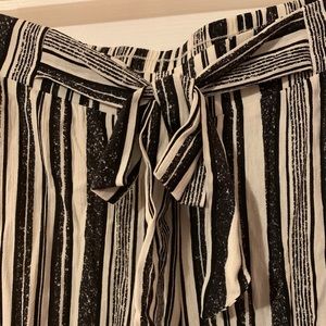 NWOT ELLE Wide Leg Pants